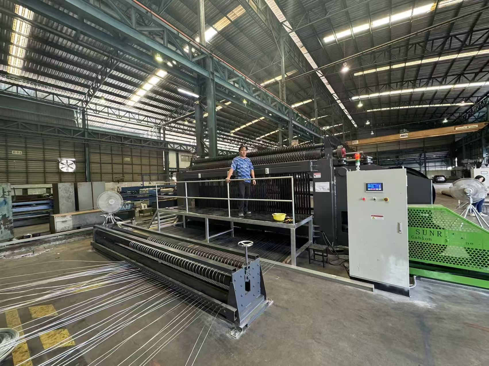 Laatste bedrijfsblogs Toenemende aardbevingsrisico's in bergachtige gebieden? Geautomatiseerde steenkorf-machines ondersteunen projecten voor hellingstabilisatie in India